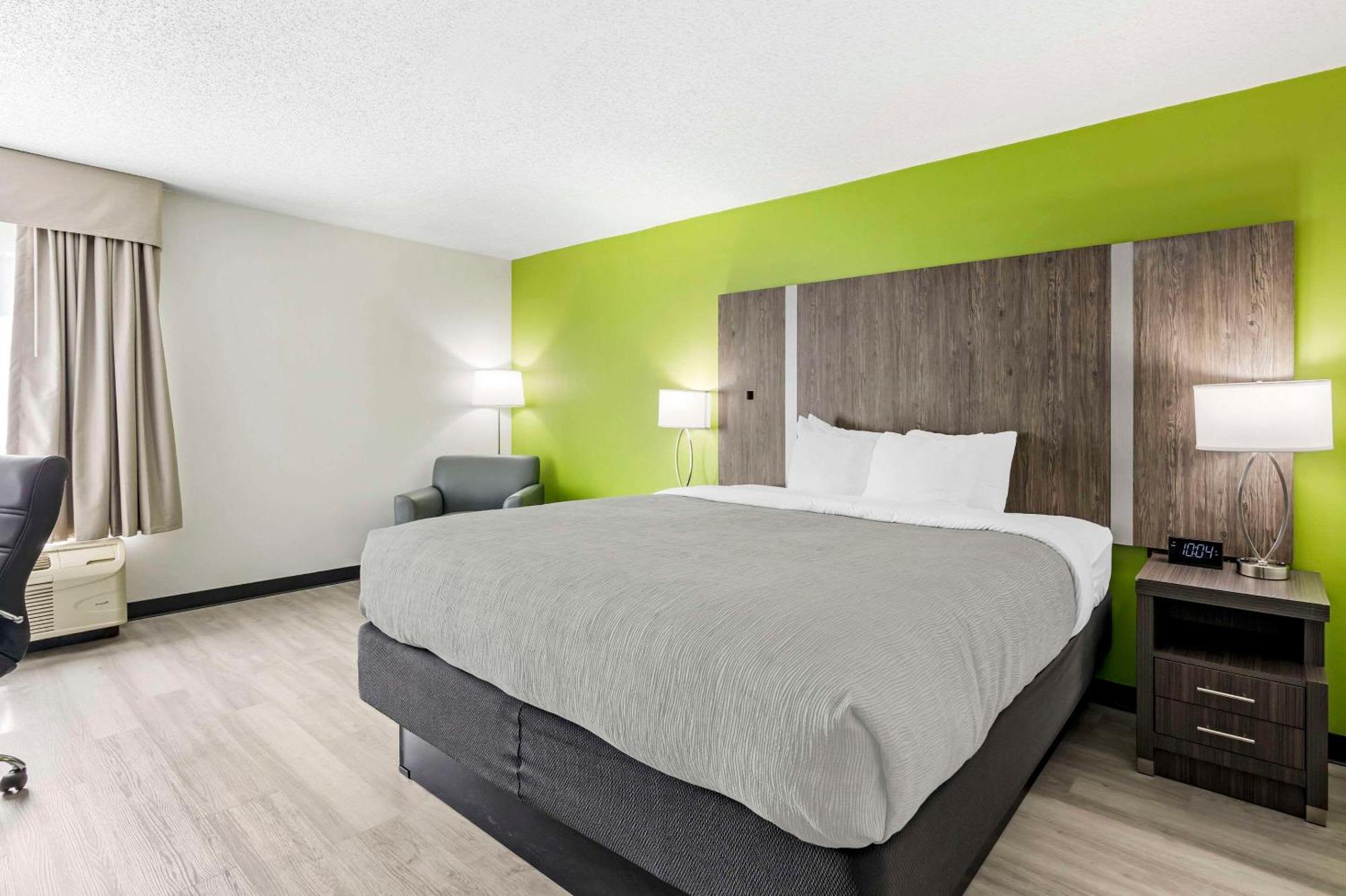 Quality Inn Clarksville - Exit 11 Zewnętrze zdjęcie